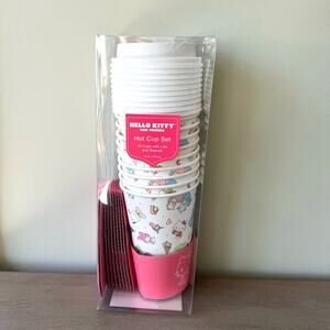 Hello Kitty & Friends Sanrio Hot Cups Set of 10 Cups with Lids Sleeves Hearts